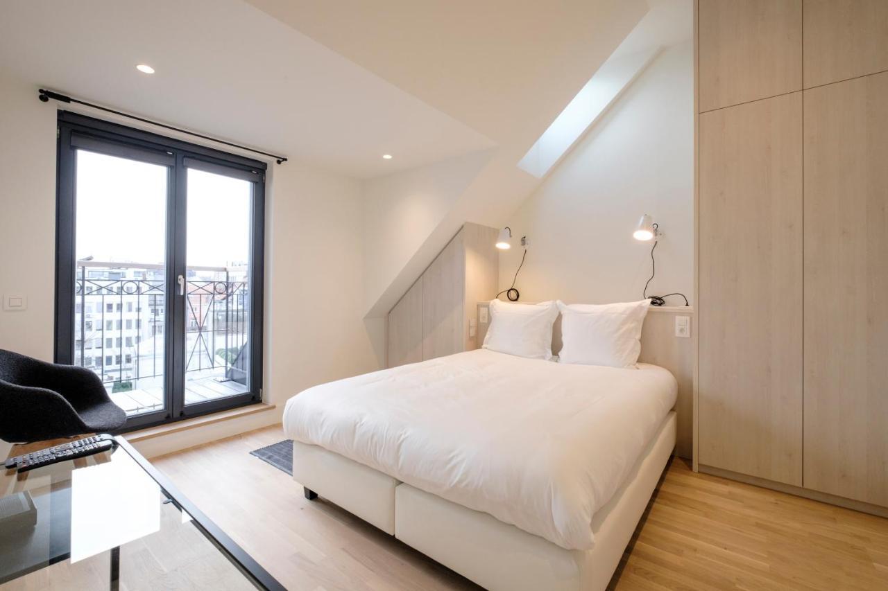 Fabulous In Chatelain Area Apartment Brussels